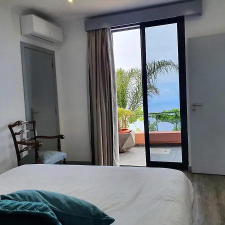 Ocean View Madeira 4 Apartment *